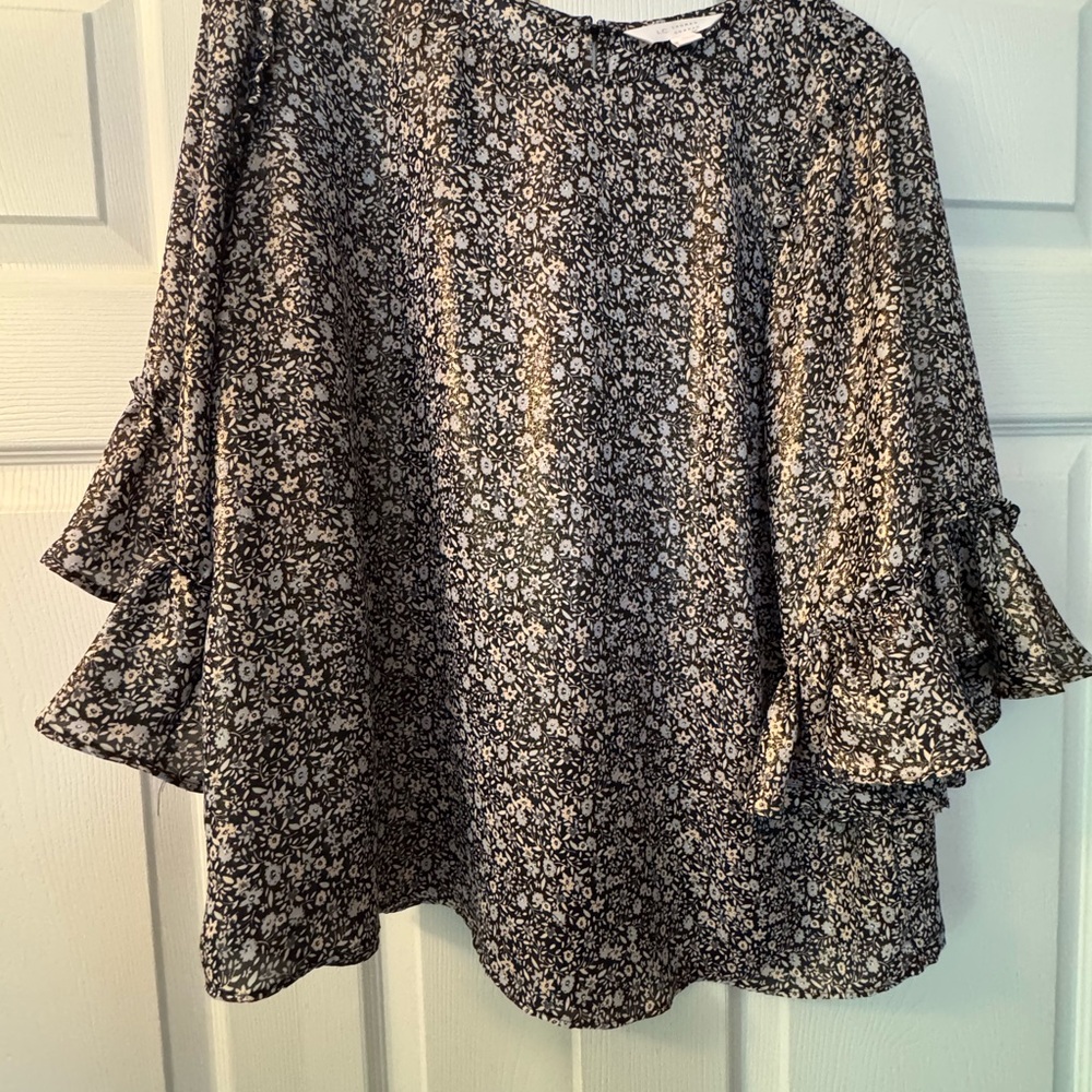 LC Lauren Conrad Black and White Floral Blouse